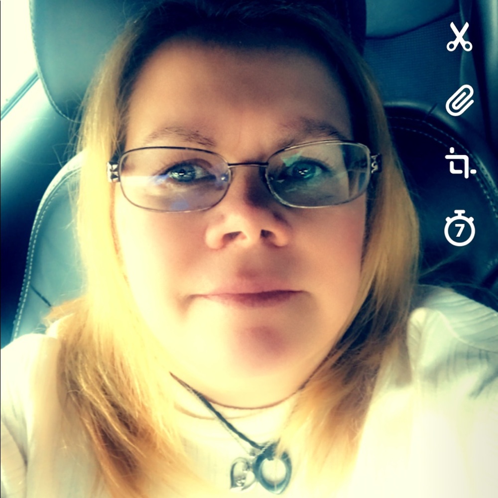 Meet your Posher, Gretchen